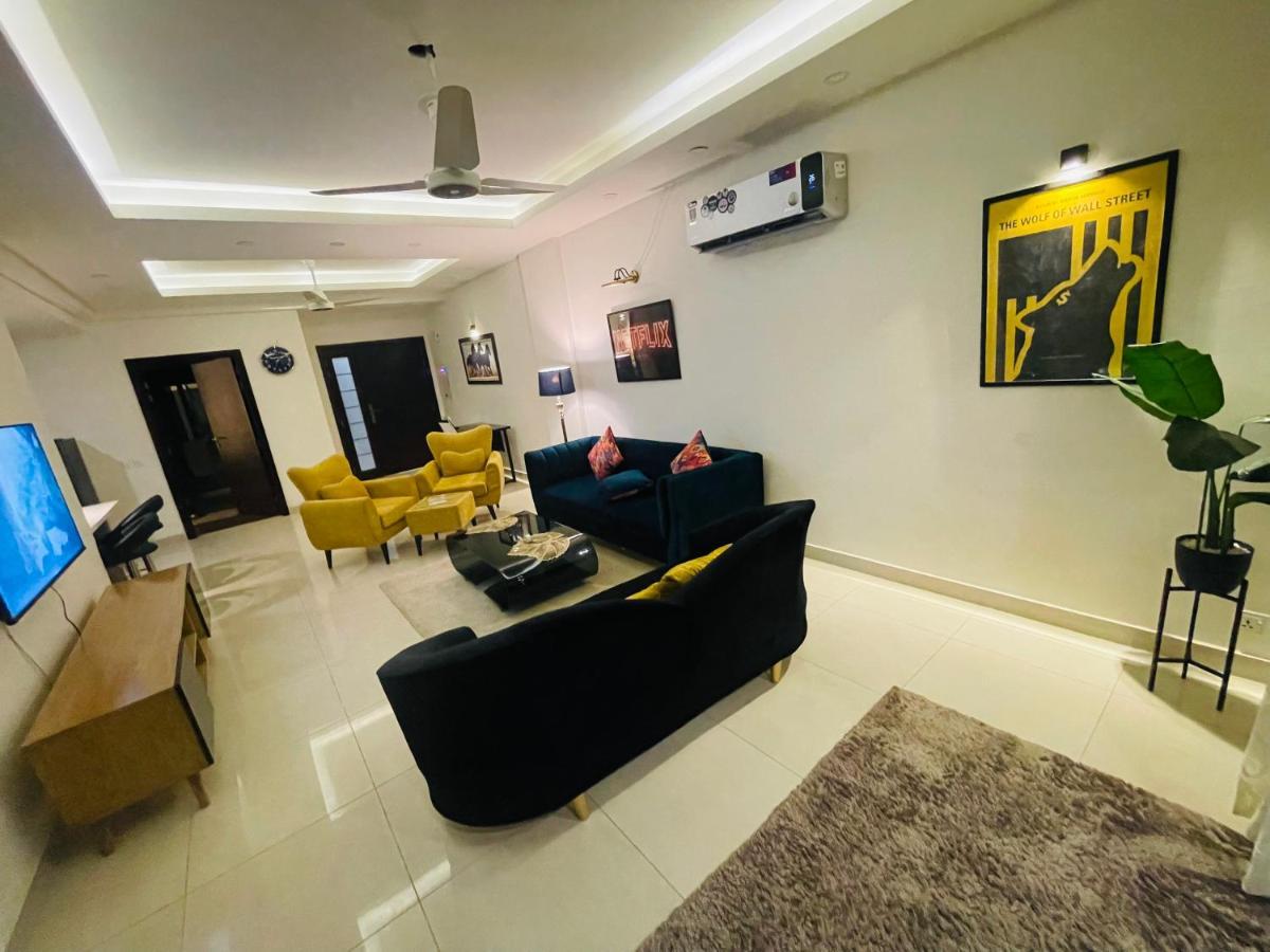 High Rise Presidential Suite In Elysium Opp Centaurus Islamabad Buitenkant foto